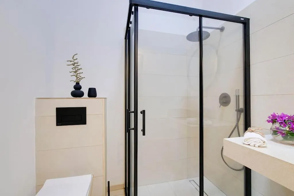 Marilla 2,Design Und Stilvoll,Xxl Pool,Wifi, Klima Apartment Manacor